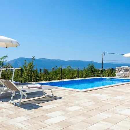 Vila In Krk With Swimming Pool *